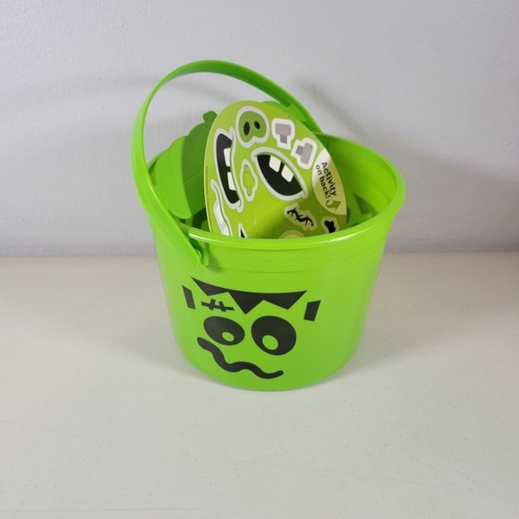 McDonald's Other Halloween Pumpkin Bucket Green Monster With